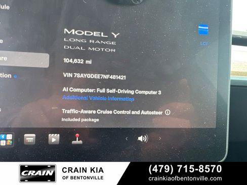 Used 2022 Tesla Model Y Long Range AWD/4WD image 15