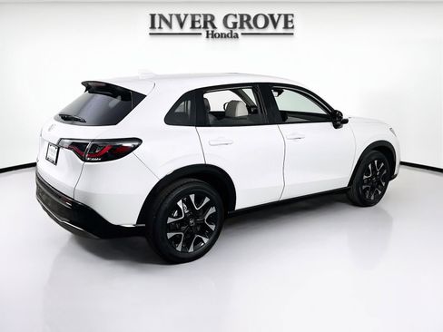 Certified 2026 Honda HR-V EX-L image 5