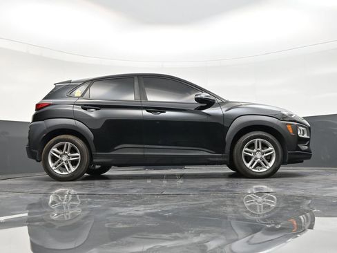 Used 2018 Hyundai Kona SE image 25