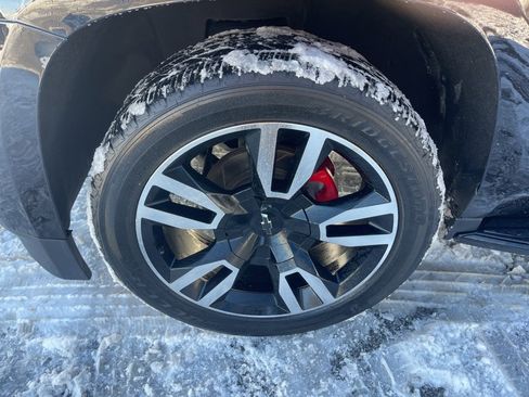 Used 2019 Chevrolet Tahoe Premier w/ RST 6.2L Performance Edition image 9