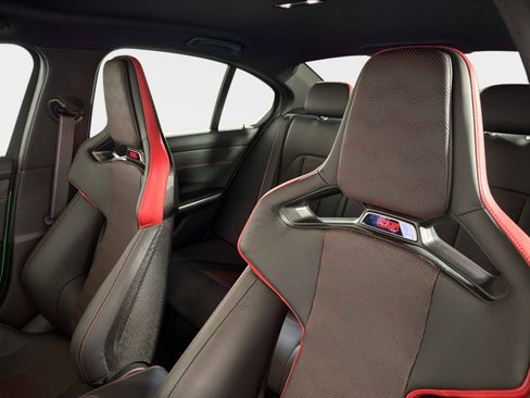 Used 2024 BMW M3 CS w/ M Driver's Package AWD/4WD image 41