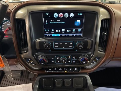 Used 2019 Chevrolet Silverado 3500 High Country w/ Duramax Plus Package image 14