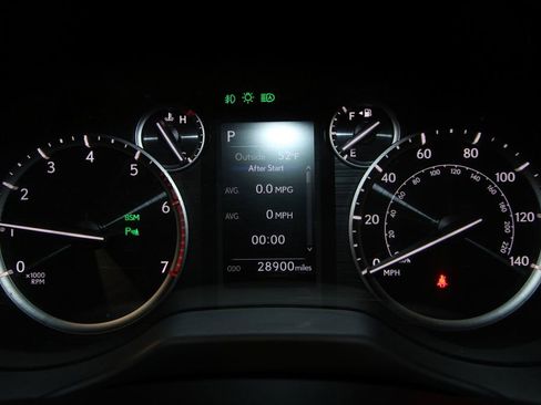 Used 2023 Lexus GX 460 Premium image 12