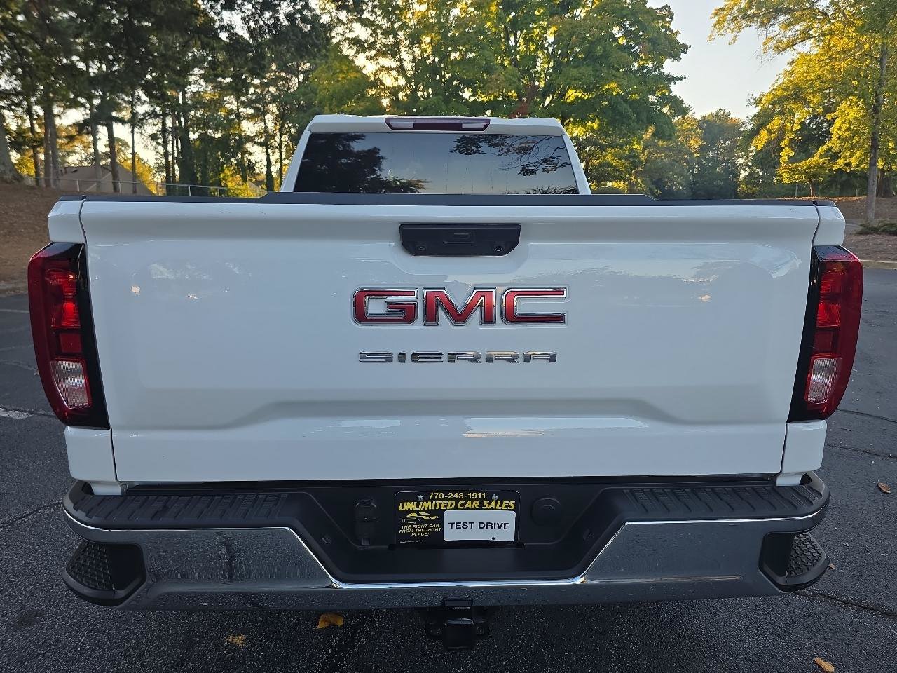 Used 2024 GMC Sierra 1500 Pro w/ Pro Value Package RWD image 4