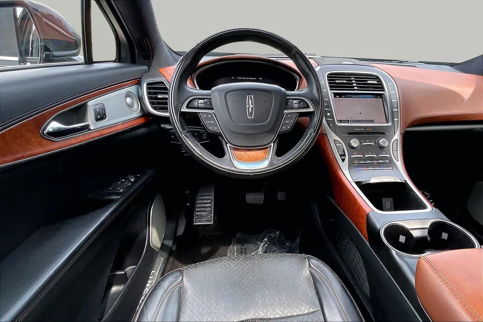 Used 2019 Lincoln Nautilus Black Label AWD/4WD image 6