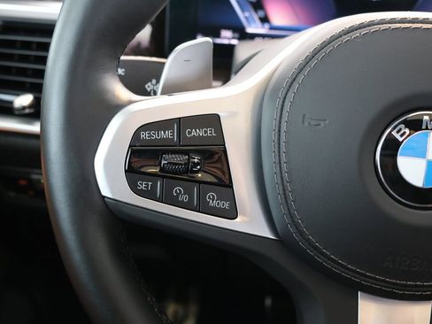 Used 2023 BMW X7 xDrive40i w/ M Sport Package image 52