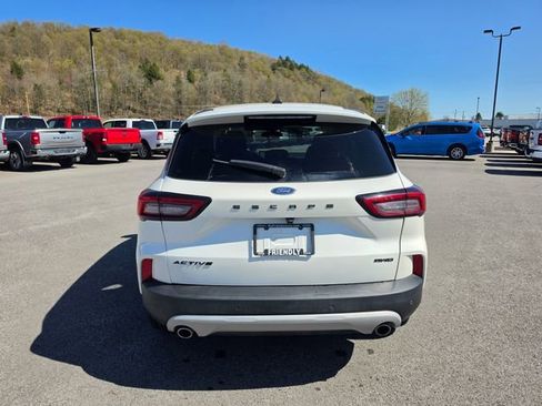 Used 2023 Ford Escape Active w/ Tech Pack #2 AWD/4WD image 7