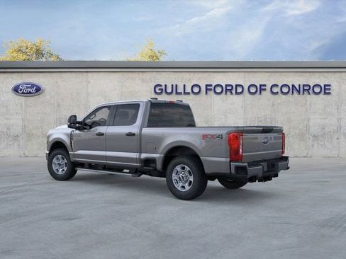 New 2026 Ford F250 XLT w/ FX4 Off-Road Package image 4