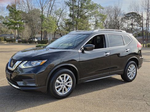 Used 2020 Nissan Rogue SV image 7