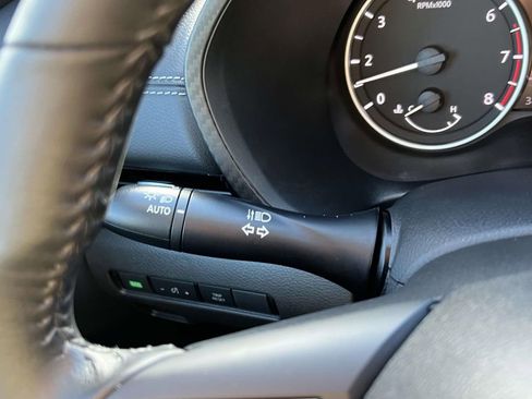 Used 2022 Nissan Sentra SV FWD image 20