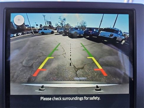 Used 2024 Ford Edge Titanium image 22