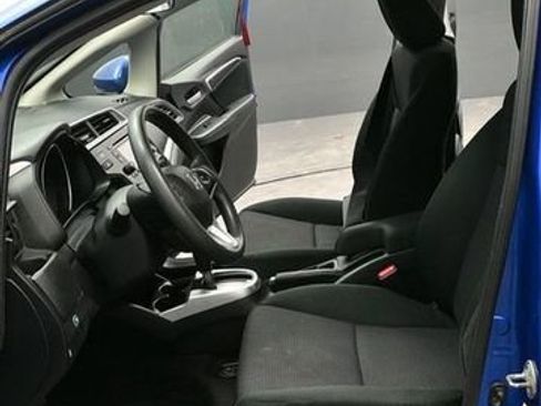 Used 2020 Honda Fit LX image 18