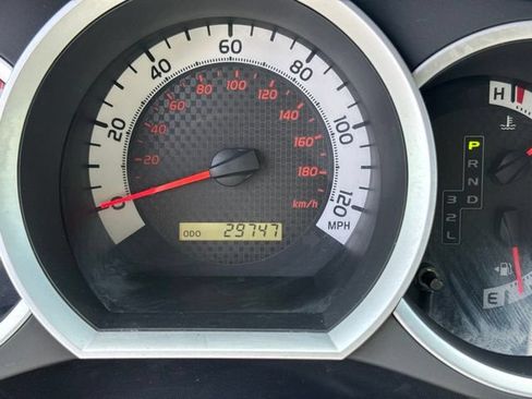 Used 2012 Toyota Tacoma 2WD Access Cab image 22