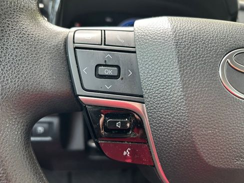 Used 2025 Toyota Camry LE FWD image 18