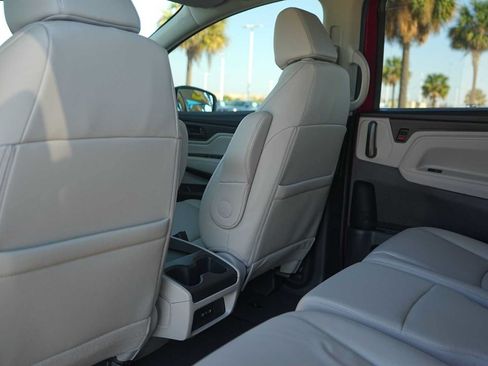 Certified 2026 Honda Odyssey EX-L image 12