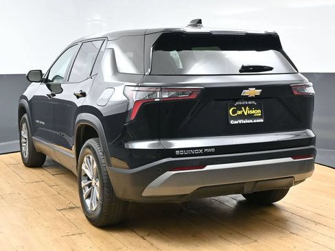 Used 2025 Chevrolet Equinox LT AWD/4WD image 50