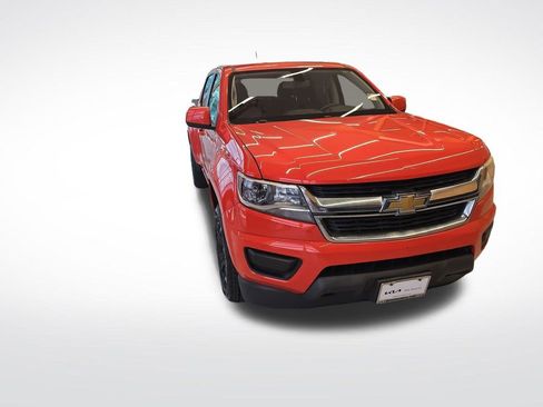Used 2015 Chevrolet Colorado LT RWD image 9