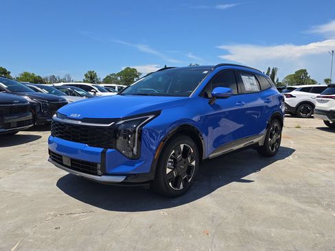 New 2026 Kia Sportage SX FWD image 4