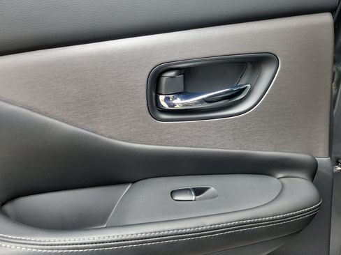 Certified 2022 Nissan Murano SL FWD image 20