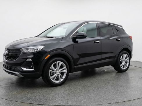 Used 2025 Buick Encore GX Preferred AWD/4WD image 3