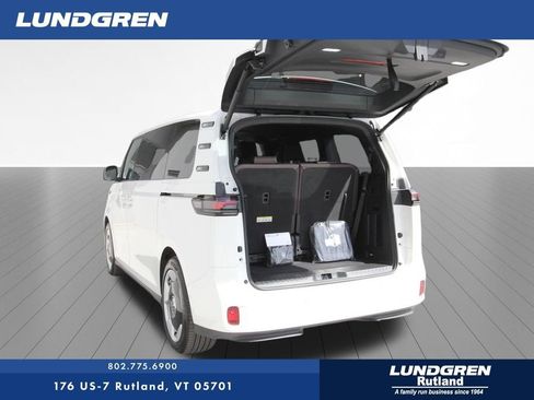 New 2025 Volkswagen ID. Buzz Pro S image 6