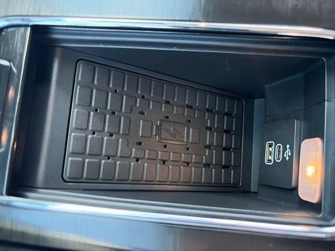 Used 2025 Lincoln Aviator AWD w/ Jet Appearance Package image 26
