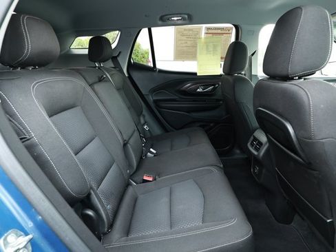 Used 2024 GMC Terrain SLE AWD/4WD image 29