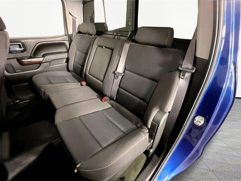 Used 2017 GMC Sierra 1500 SLE image 23