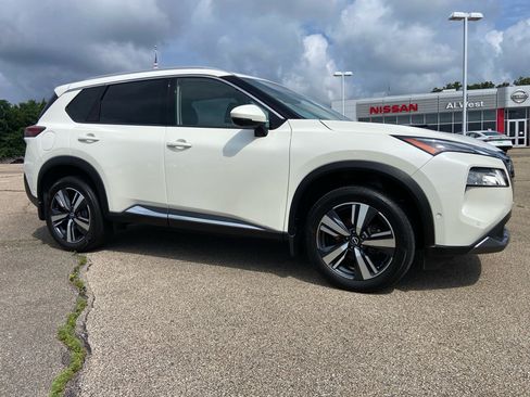 Used 2023 Nissan Rogue SL w/ SL Premium Package AWD/4WD image 1