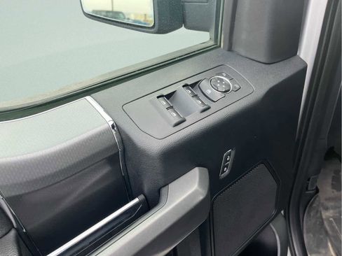 Used 2016 Ford F150 XLT w/ Equipment Group 302A Luxury image 26