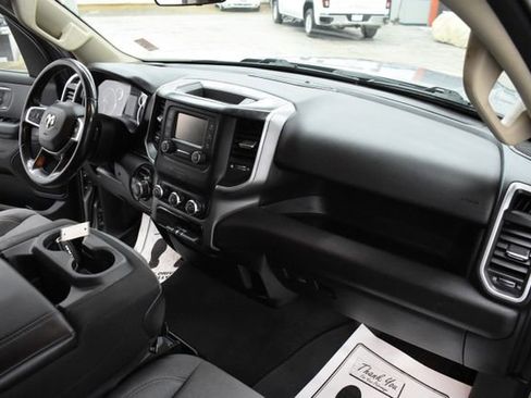 Used 2019 RAM 1500 Big Horn image 27