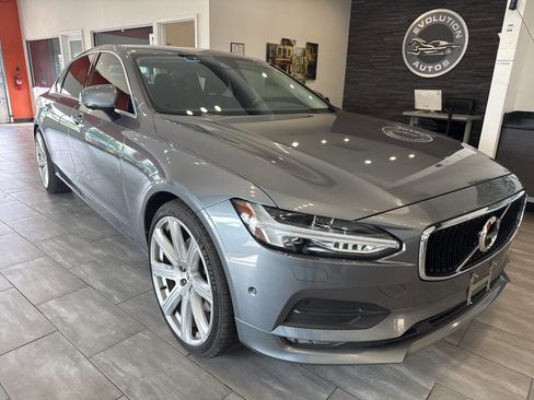 Used 2018 Volvo S90 T6 Momentum AWD/4WD image 2