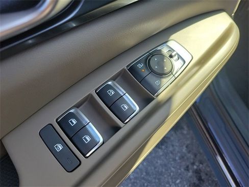 New 2026 Kia Carnival image 20