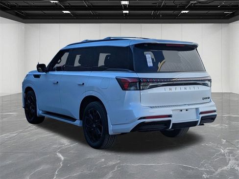 New 2026 INFINITI QX80 SPORT w/ Sport Exterior Package image 3