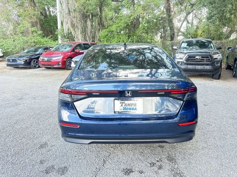 Certified 2025 Honda Accord SE image 7