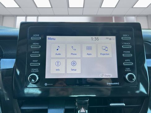 Used 2024 Toyota Camry SE image 26