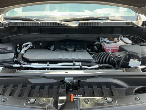 Used 2026 Chevrolet Silverado 1500 Custom w/ LPO, Dark Essentials Package AWD/4WD image 23
