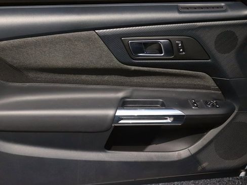 Used 2024 Ford Mustang Premium image 9