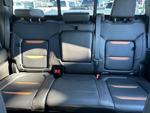 Used 2021 GMC Sierra 2500 AT4 w/ AT4 Preferred Package image 35