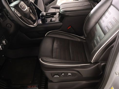 Used 2025 GMC Sierra 1500 AT4X AWD/4WD image 12