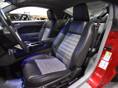 Used 2008 Ford Mustang GT image 38