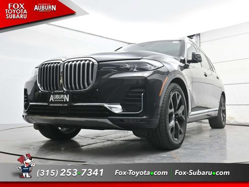 Used 2021 BMW X7 xDrive40i AWD/4WD image 24