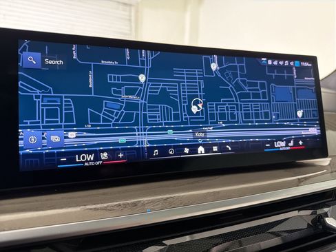 Certified 2024 BMW X7 xDrive40i AWD/4WD image 25