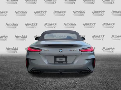 Certified 2024 BMW Z4 M40i w/ Premium Package RWD image 9
