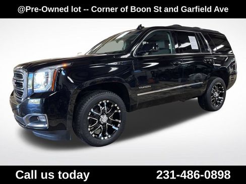 Used 2016 GMC Yukon SLT w/ Open Road Package AWD/4WD image 1