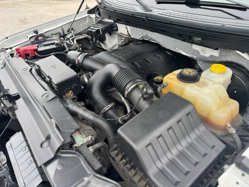 Used 2013 Ford F150 XLT w/ XLT Chrome Pkg image 18