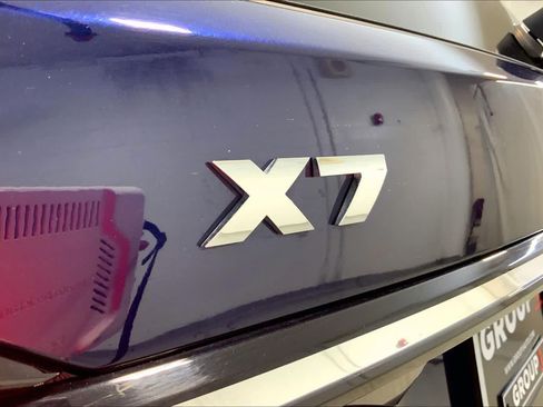 Used 2025 BMW X7 M60i AWD/4WD image 29
