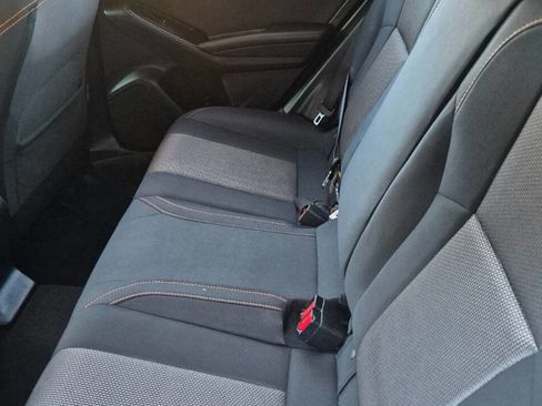 Used 2019 Subaru Crosstrek 2.0i Premium AWD/4WD image 6