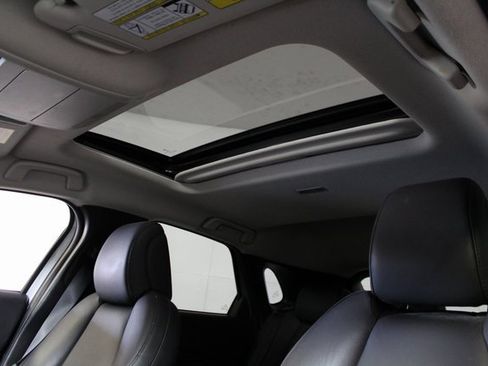 Used 2021 MAZDA CX-30 AWD 2.5 S w/ Premium Package image 21