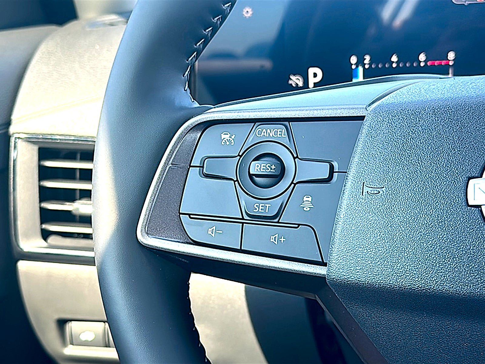 New 2027 Nissan Sentra SV w/ SV Convenience Package FWD image 18